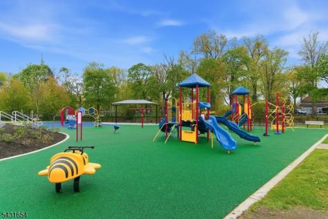 11 Gregory Terrace Morristown NJ 07960