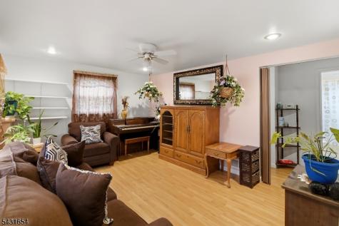 11 Gregory Terrace Morristown NJ 07960
