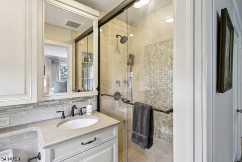 418 Colonial Avenue Westfield NJ 07090