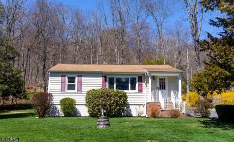 35 Cedar Terrace Jefferson NJ 07885