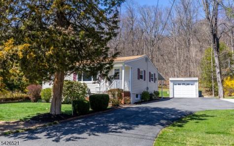 35 Cedar Terrace Jefferson NJ 07885
