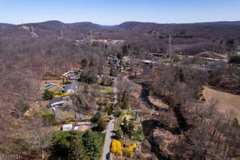 35 Cedar Terrace Jefferson NJ 07885