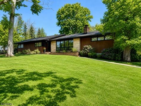 5 Oak Lane Montville NJ 07058