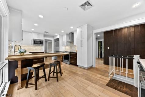 5 Oak Lane Montville NJ 07058