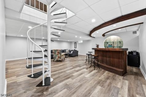 5 Oak Lane Montville NJ 07058