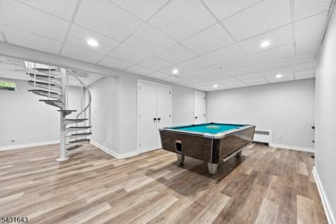 5 Oak Lane Montville NJ 07058
