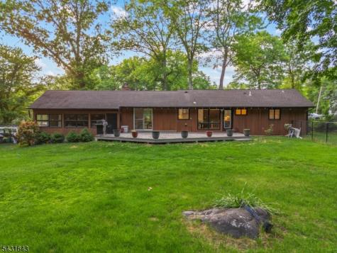5 Oak Lane Montville NJ 07058