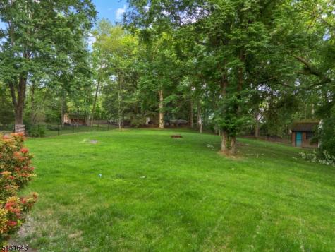 5 Oak Lane Montville NJ 07058