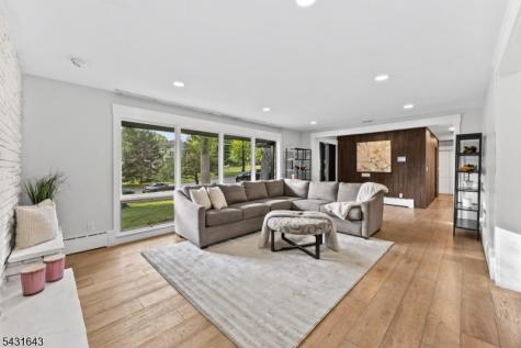 5 Oak Lane Montville NJ 07058