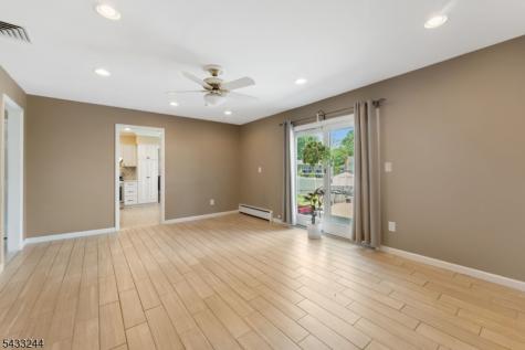 884 Peach Tree Road Union NJ 07083