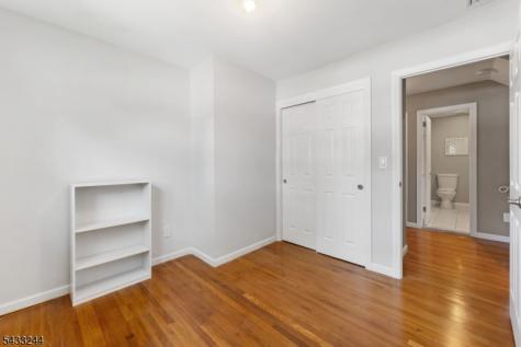884 Peach Tree Road Union NJ 07083