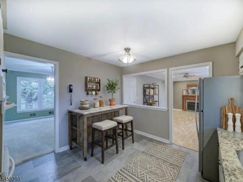 9 Amherst Court Clinton NJ 08801