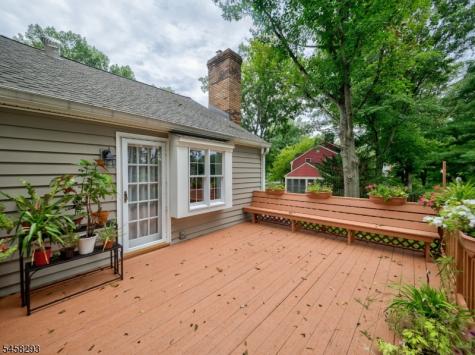9 Amherst Court Clinton NJ 08801