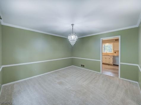 9 Amherst Court Clinton NJ 08801