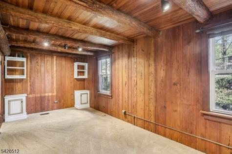 6 West Circle Ringwood NJ 07456
