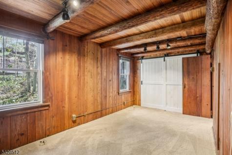 6 West Circle Ringwood NJ 07456