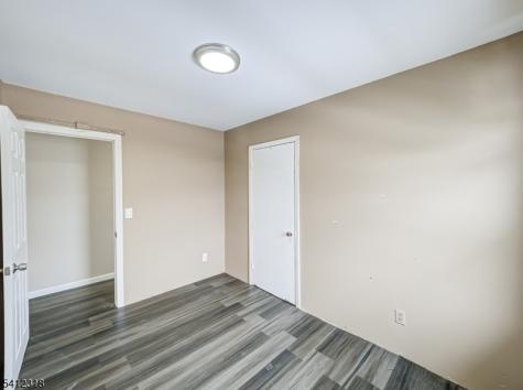 42 Mercer Street Carteret NJ 07008