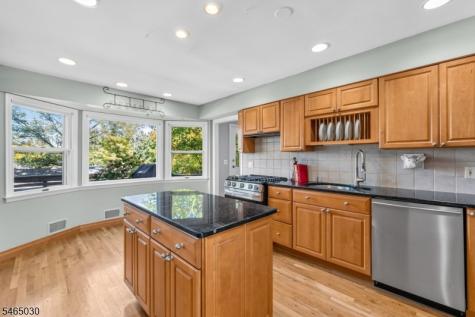 39 Lessing Road West Orange NJ 07052