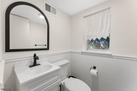 39 Lessing Road West Orange NJ 07052