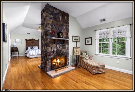 1020 Old Foundry Road Stillwater NJ 07860