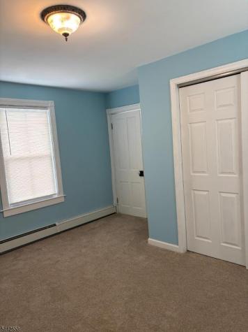 58 Thompson Street Raritan NJ 08869