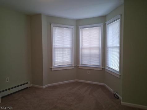 58 Thompson Street Raritan NJ 08869