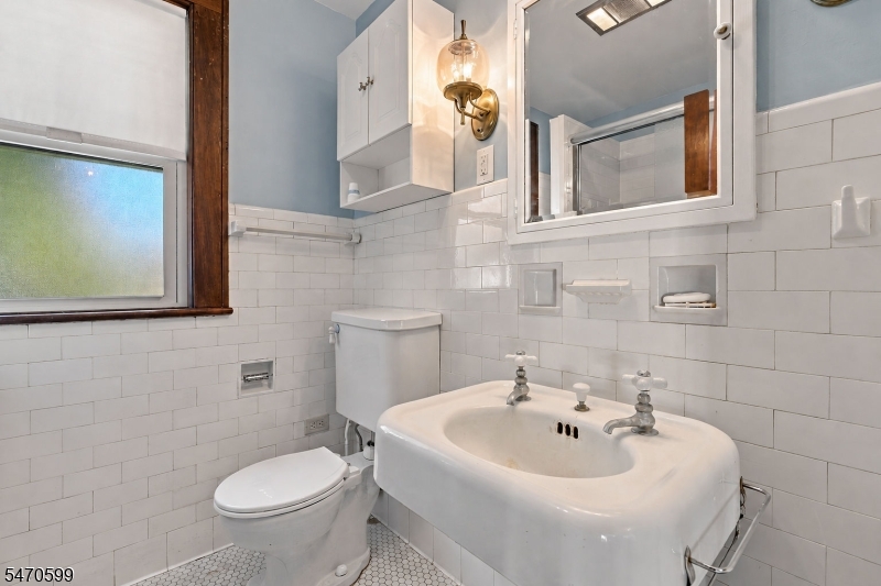 49 Franklin Street Franklin NJ 08873