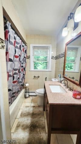 11 Brookhill Place Little Falls NJ 07424