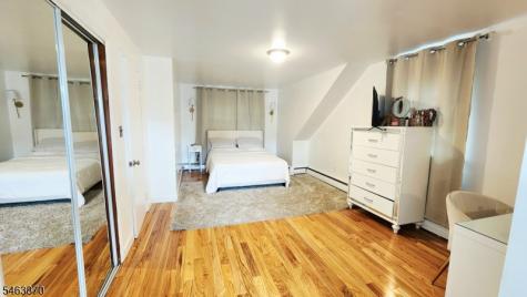 11 Brookhill Place Little Falls NJ 07424