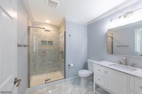 8 Sherwood Place Wharton NJ 07885