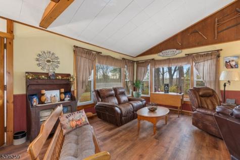 3 Volker Lane Sandyston NJ 07827