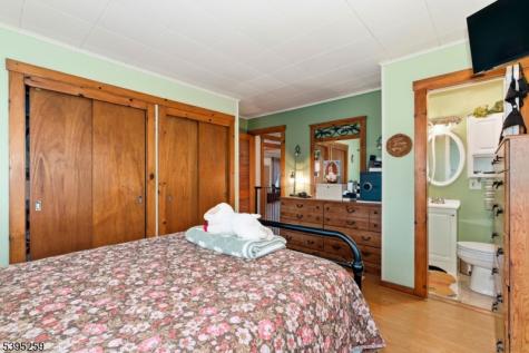 3 Volker Lane Sandyston NJ 07827