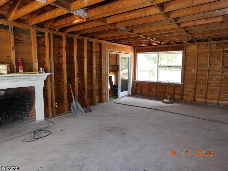 211 Pickle Road Washington NJ 07830
