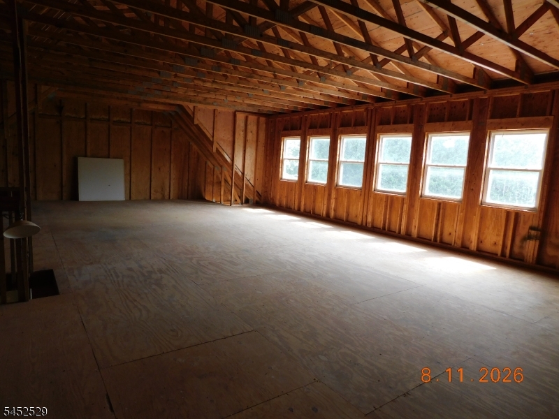 211 Pickle Road Washington NJ 07830
