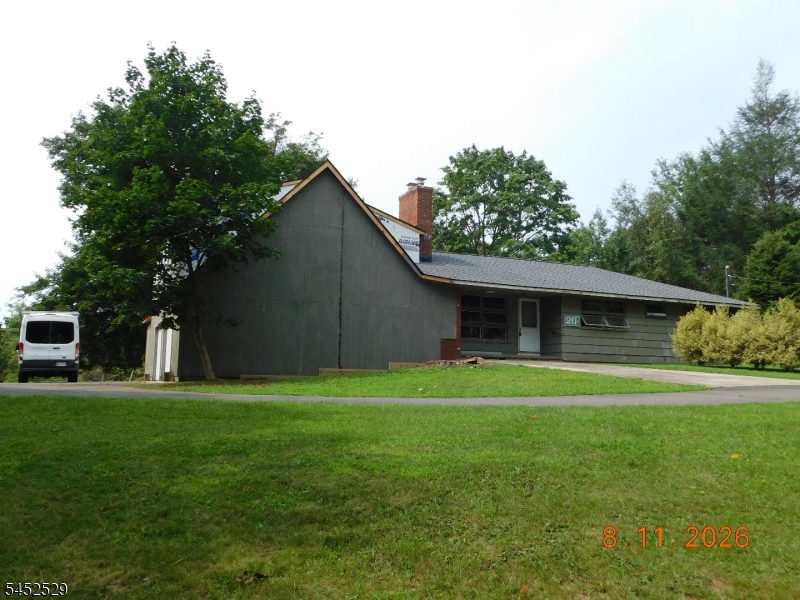 211 Pickle Road Washington NJ 07830