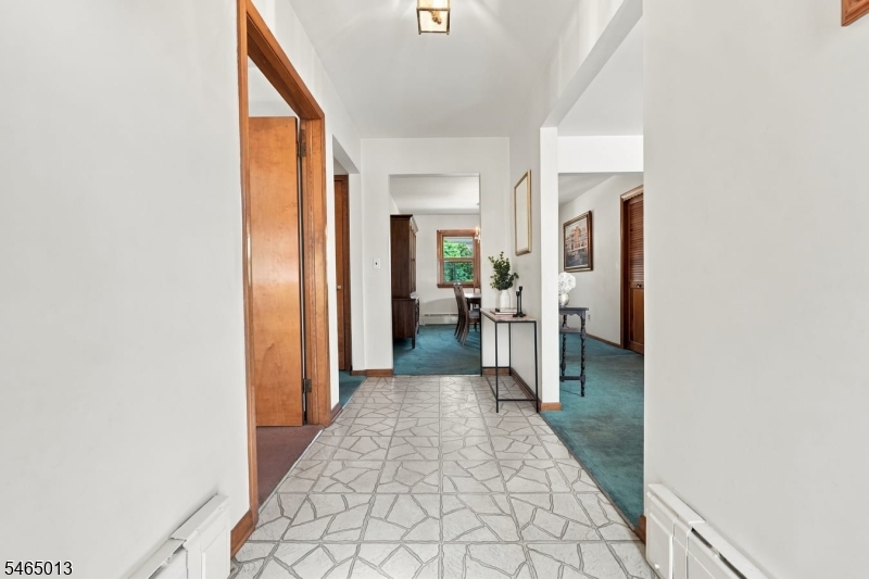 66 Enclosure Street Nutley NJ 07110