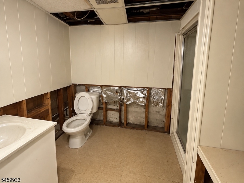 3 Hooper Avenue West Orange NJ 07052