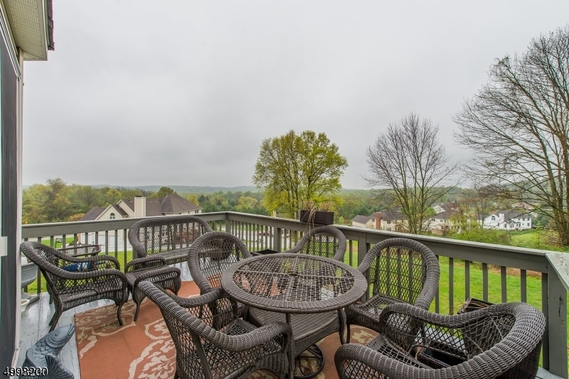 21 Bonnieview Lane Montville NJ 07082