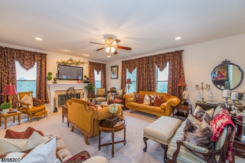 21 Bonnieview Lane Montville NJ 07082