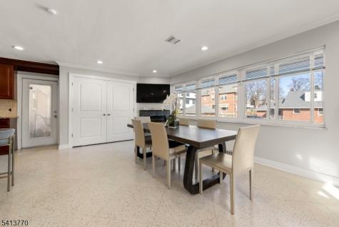 1070 Cumbermeade Road Fort Lee NJ 07024