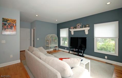 30 Capner Street Flemington NJ 08822