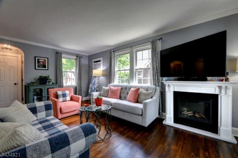 60 Merritt Avenue Dumont NJ 07628