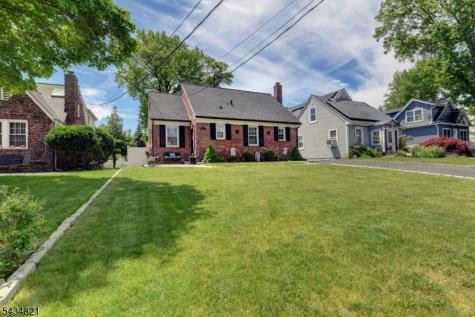 60 Merritt Avenue Dumont NJ 07628