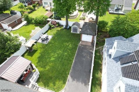 60 Merritt Avenue Dumont NJ 07628