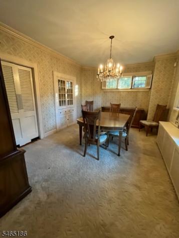 5 Upland Way Verona NJ 07044