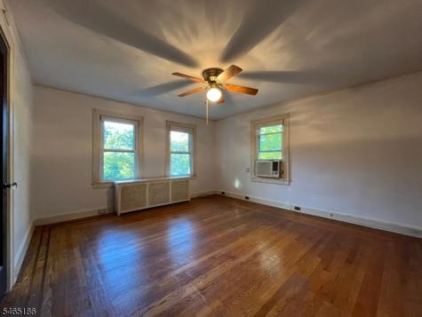 5 Upland Way Verona NJ 07044
