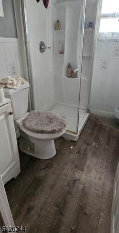 23 Colonial Avenue Cove Paterson NJ 07502
