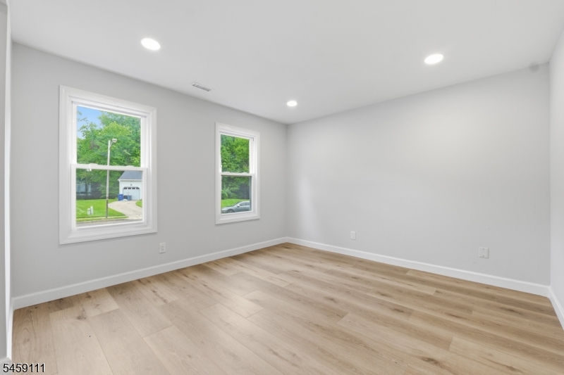 14 Saddle Drive Mount Laurel NJ 08054