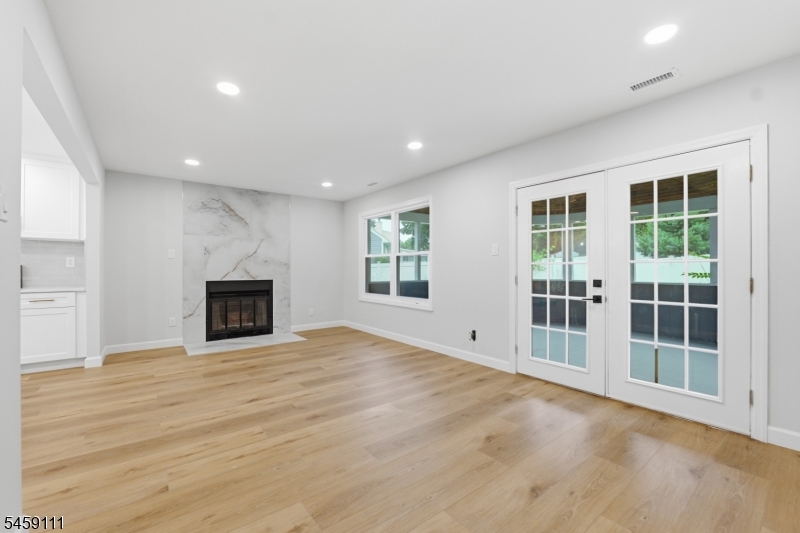14 Saddle Drive Mount Laurel NJ 08054