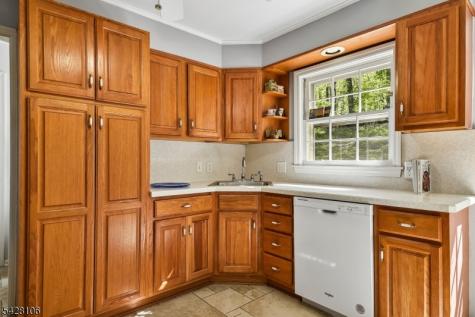 68 Center Avenue Morris NJ 07960
